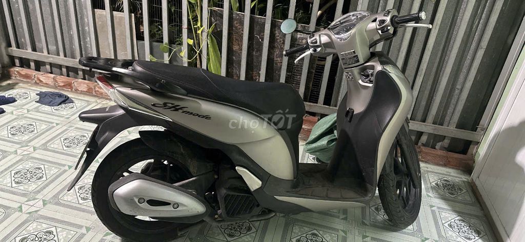 Cần bán xe SH mode mua ngày 9/01/2023. Mua bán Xe máy tại Thị xã Bến Cát Bình Dương được đăng bởi NGUYEN THANH TRUNG hình 1