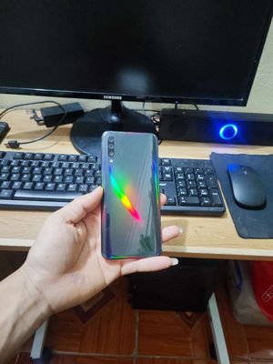 Samsung A50. Mua bán Điện thoại tại Huyện Sóc Sơn Hà Nội được đăng bởi Natkute