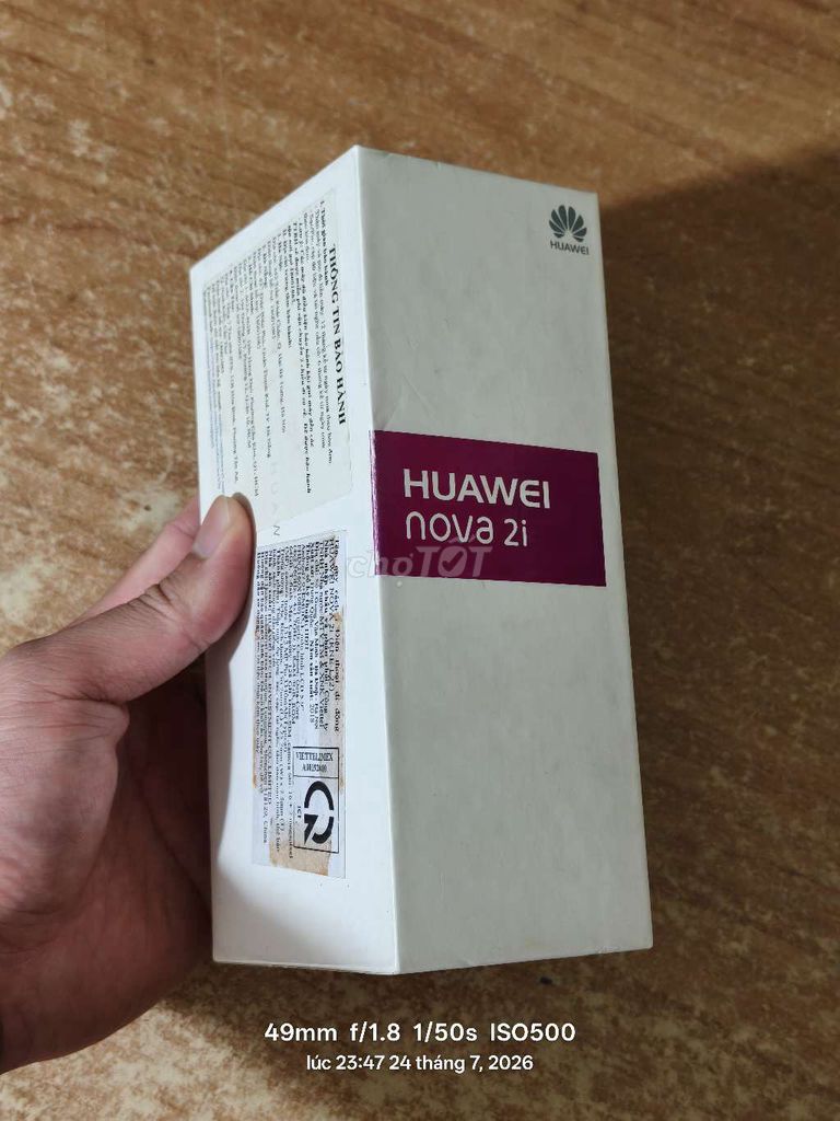 Huawei Nova 2i Vàng gold. Mua bán Điện thoại tại Quận Thanh Xuân Hà Nội được đăng bởi Hai hình 1