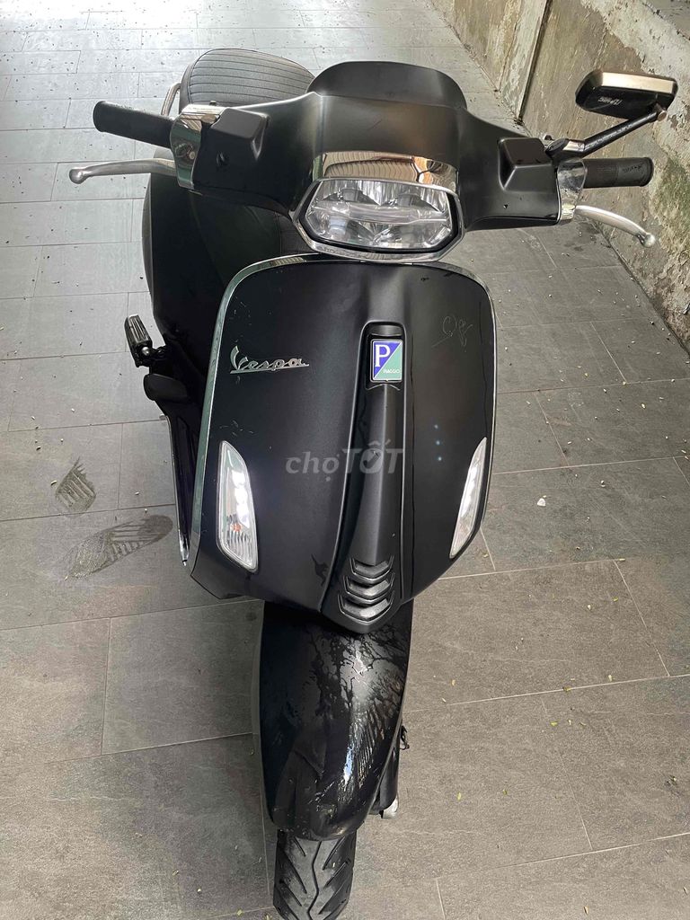 cần ra đi xe vespa sprint 2022. Mua bán Xe máy tại Thành phố Huế Thừa Thiên Huế được đăng bởi Phone hình 2
