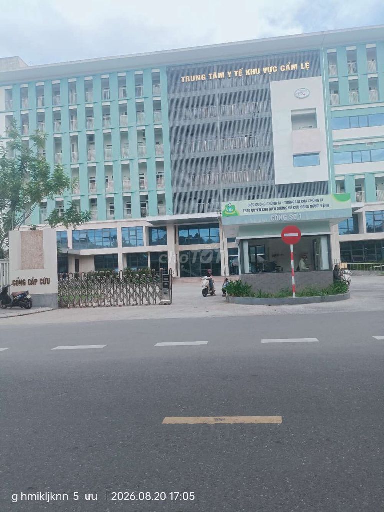 Аренда · 4 комн. · 125 м² · Quận Cẩm Lệ, ул. Đường Nguyễn Nhàn