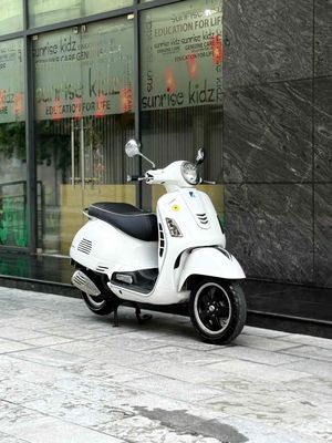 Siêu Đẹp và chất lượng Vespa Gts 3v ie Bạch Mã 29C. Mua bán Xe máy tại Quận Ba Đình Hà Nội được đăng bởi Xe Máy Nam Thi