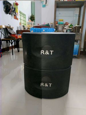 CẶP LOA  R & T  Bass 25 Cm. Hàng Bãi. Mua bán Tivi, Âm thanh tại Thị xã Hoài Nhơn Bình Định được đăng bởi Văn Cơ