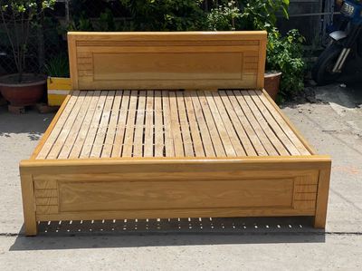 GIƯỜNG GỖ SỒI 1M8X2M.. Mua bán Giường, chăn ga gối nệm tại Quận Bình Tân Tp Hồ Chí Minh được đăng bởi HÀNG THANH LÝ NỘI THẤT 268 hình 1