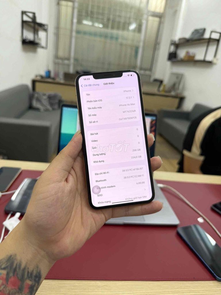 iPhone Xs Max 256GB Vàng. Mua bán Điện thoại tại Quận Đống Đa Hà Nội được đăng bởi KT Hà Nội Mobile hình 1