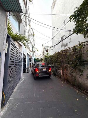 Bán Nhà Đẹp, Xe Hơi Ngủ Trong Nhà, Đường Phan Đăng Lưu