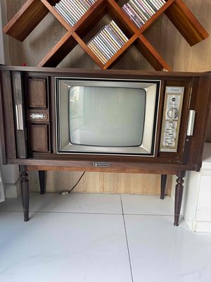 tivi sanyo cổ, còn hoạt động, giấy tờ mua bán 1974
