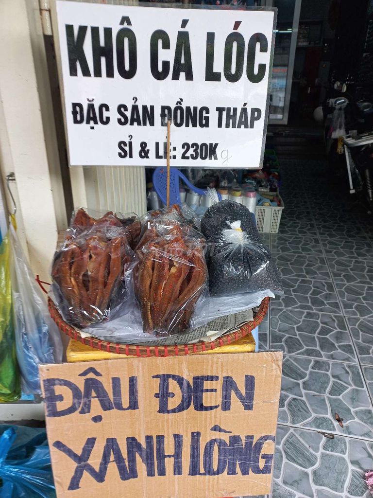 khô cá lóc Đồng Tháp, Đậu đen xanh lòng 70k. Mua bán Đồ ăn, thực phẩm và các loại khác tại Huyện Hóc Môn Tp Hồ Chí Minh được đăng bởi Hanh Tran hình 1