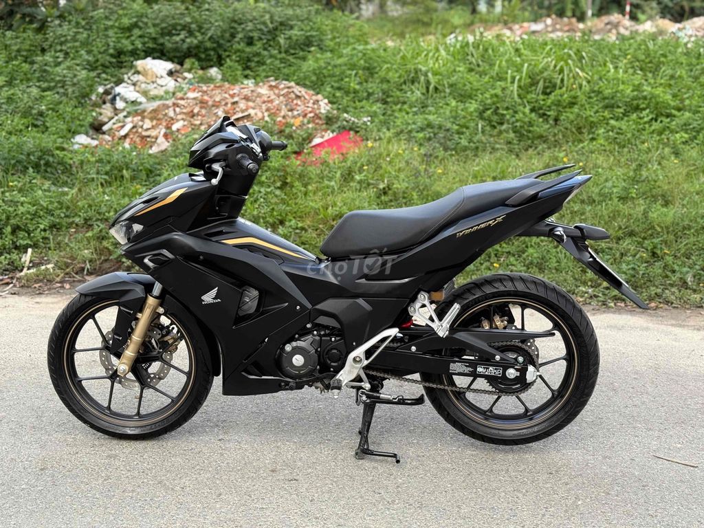 Winner V4 2025 odo 600km lốp rin theo xe còn dày c. Mua bán Xe máy tại Quận Liên Chiểu Đà Nẵng được đăng bởi Nhật Tình hình 5