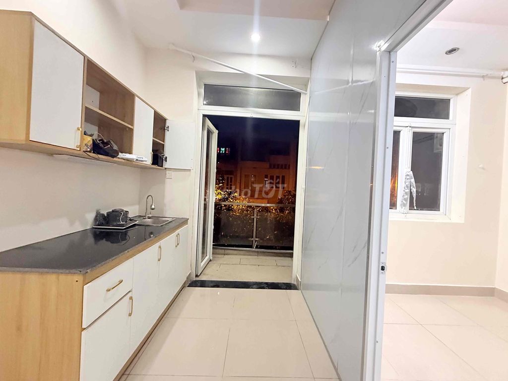 Rent · 2 bd · 40 м² · Quận 8, ул. Đường Phạm Hùng