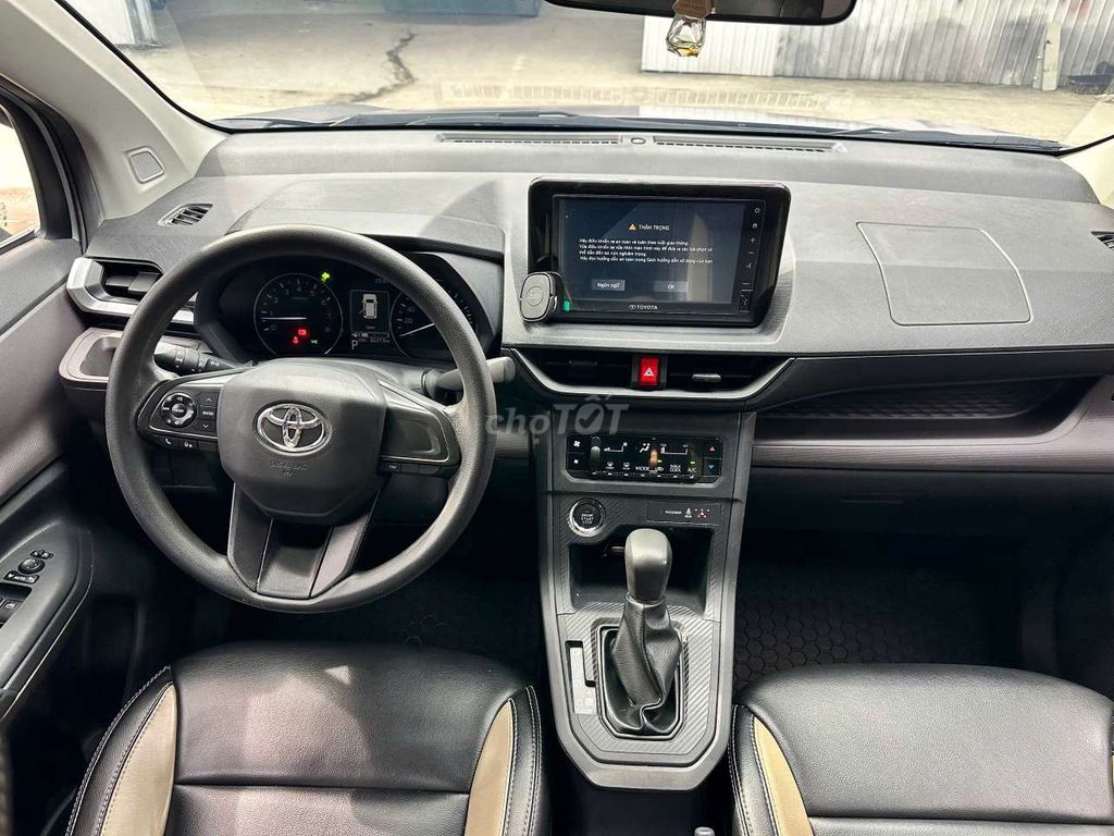 Toyota Avanza Premio 2023 1.5AT,số tự động,màu xám. Mua bán Ô tô tại Quận Bình Tân Tp Hồ Chí Minh được đăng bởi Son Do hình 7