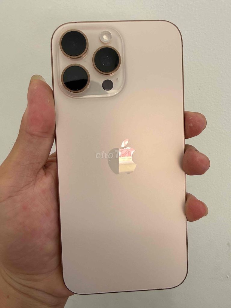 Apple iPhone 16 Pro Max 256GB sa mạc VN. Mua bán Điện thoại tại Quận Long Biên Hà Nội được đăng bởi Nguyễn Hoàng hình 1