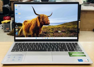 Dell Inspiron 3520 i5, RAM 16GB, SSD 512GB. Mua bán Laptop tại Quận Đống Đa Hà Nội được đăng bởi Thế Hoàng