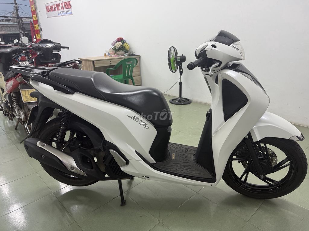 SH mẫu ưng mắt , đẹp nhất , rin chính chủ. Mua bán Xe máy tại Huyện Trảng Bom Đồng Nai được đăng bởi Trần đình trung  hình 4