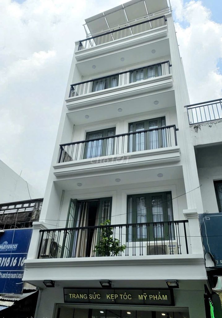 Аренда · 6 комн. · 100 м² · Quận Tân Phú, ул. Đường Kênh Tân Hóa