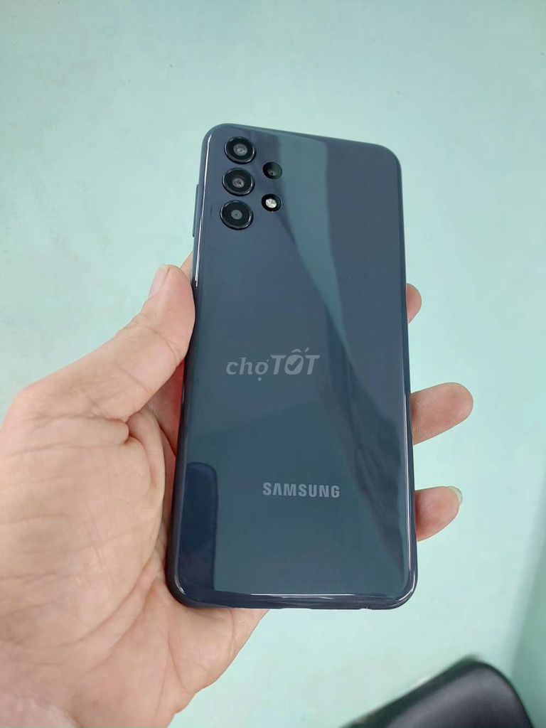 Samsung Galaxy A13 128GB Đen. Mua bán Điện thoại tại Quận 4 Tp Hồ Chí Minh được đăng bởi phạm Lâm hình 1