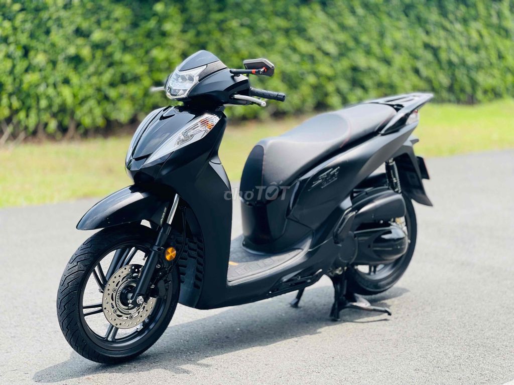 Bán SH300i date 2021 bản Total Black xe đẹp giá rẻ