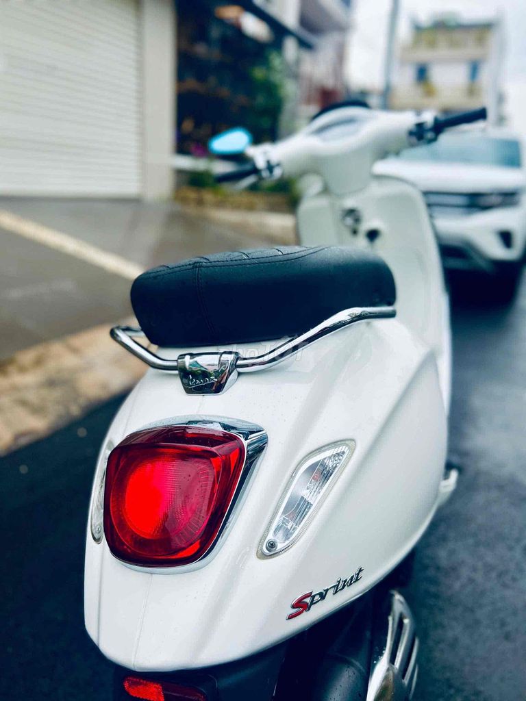 cần bán vespa. Mua bán Xe máy tại Quận Bình Thạnh Tp Hồ Chí Minh được đăng bởi Đăng Khoa hình 4