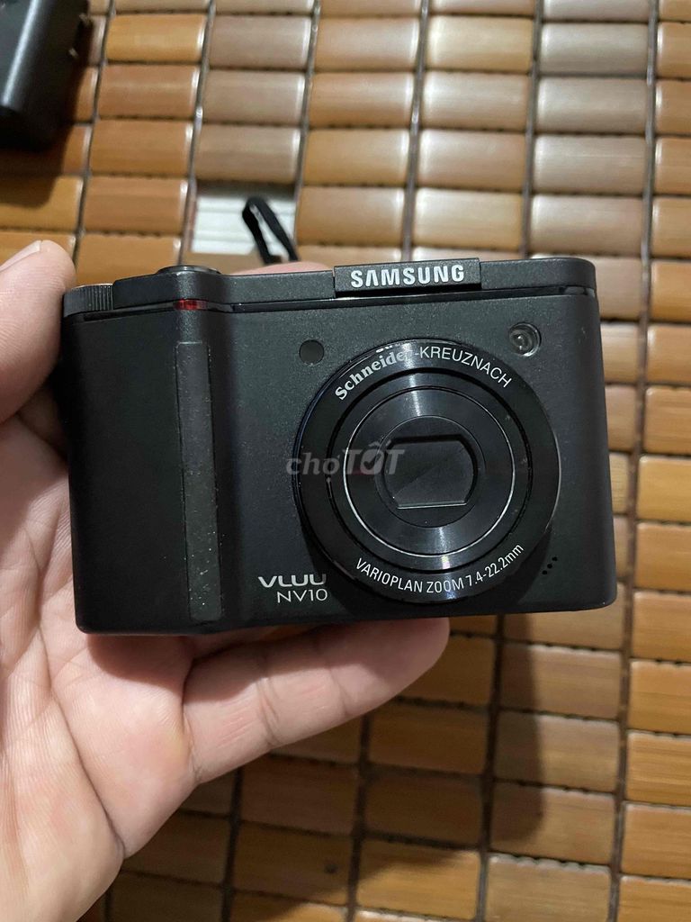 Máy ảnh Samsung NV10 Đen. Mua bán Máy ảnh, Máy quay tại Quận 12 Tp Hồ Chí Minh được đăng bởi mua bán đồ cũ hình 1