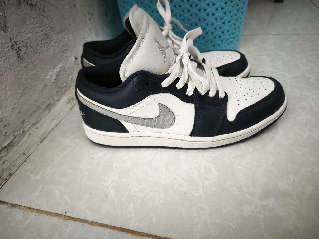 Giày thể thao Jordan Unisex. Mua bán Giày dép tại Thành phố Sóc Trăng Sóc Trăng được đăng bởi Nguyên Phấn Đông 17 tuoi hình 1