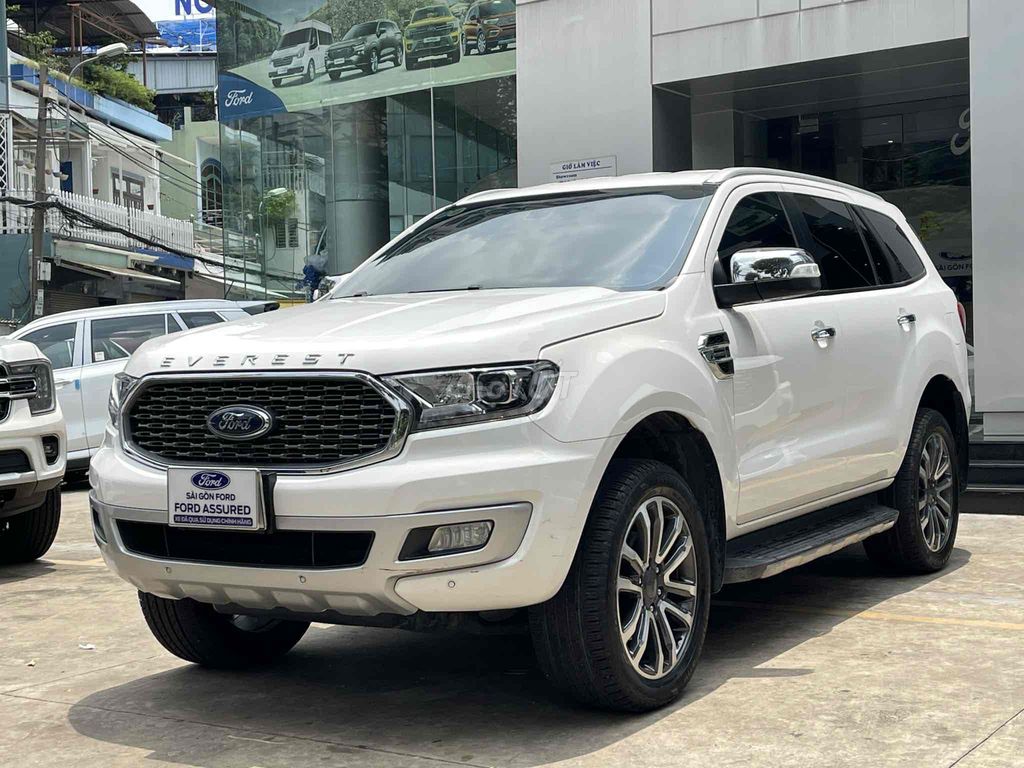 Hãng bán Everest Titanium 2020 1 cầu