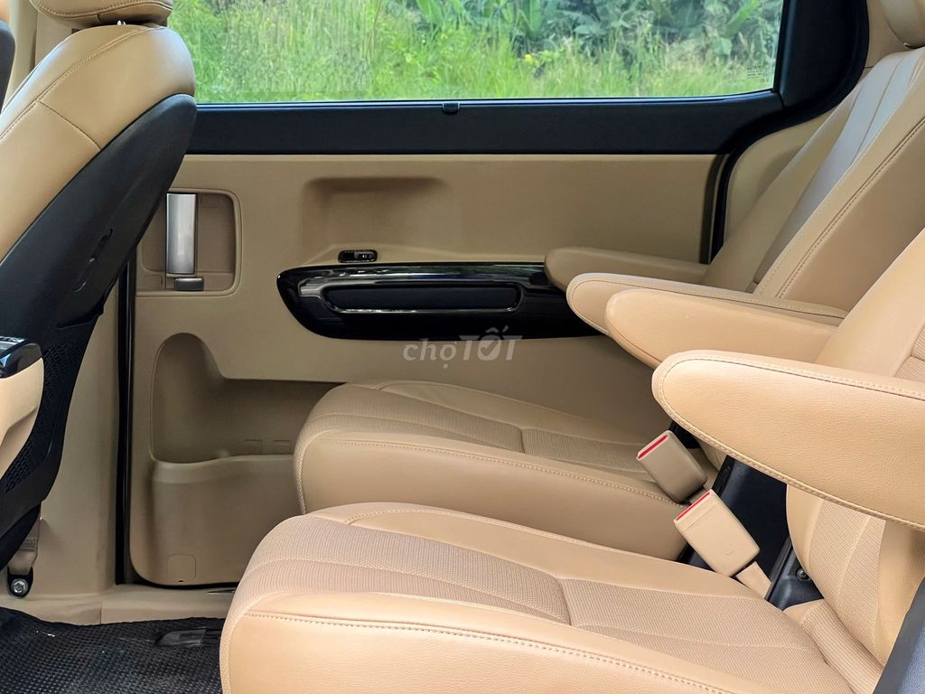 Kia Sedona 2018 2.2L DATH - 131000 km. Mua bán Ô tô tại Quận Gò Vấp Tp Hồ Chí Minh được đăng bởi Kim Ngân Xe Lướt hình 12