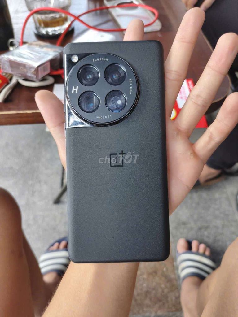 OnePlus 12 256GB Đen. Mua bán Điện thoại tại Thành phố Nha Trang Khánh Hòa được đăng bởi Hoài Ân hình 1