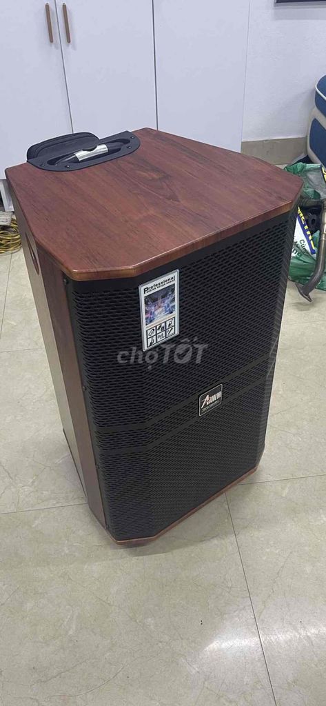 Loa kéo AWM bass 40. và Iphone 6sp. Mua bán Tivi, Âm thanh tại Huyện Thái Thụy Thái Bình được đăng bởi Bach Lang hình 1