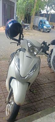 Xe Lead Chính Chủ 2014. Mua bán Xe máy tại Thành phố Buôn Ma Thuột Đắk Lắk được đăng bởi Gia Long