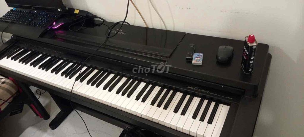 ĐÀN PIANO YAMAHA CLP550 NHƯ MỚI TẠI TPHCM