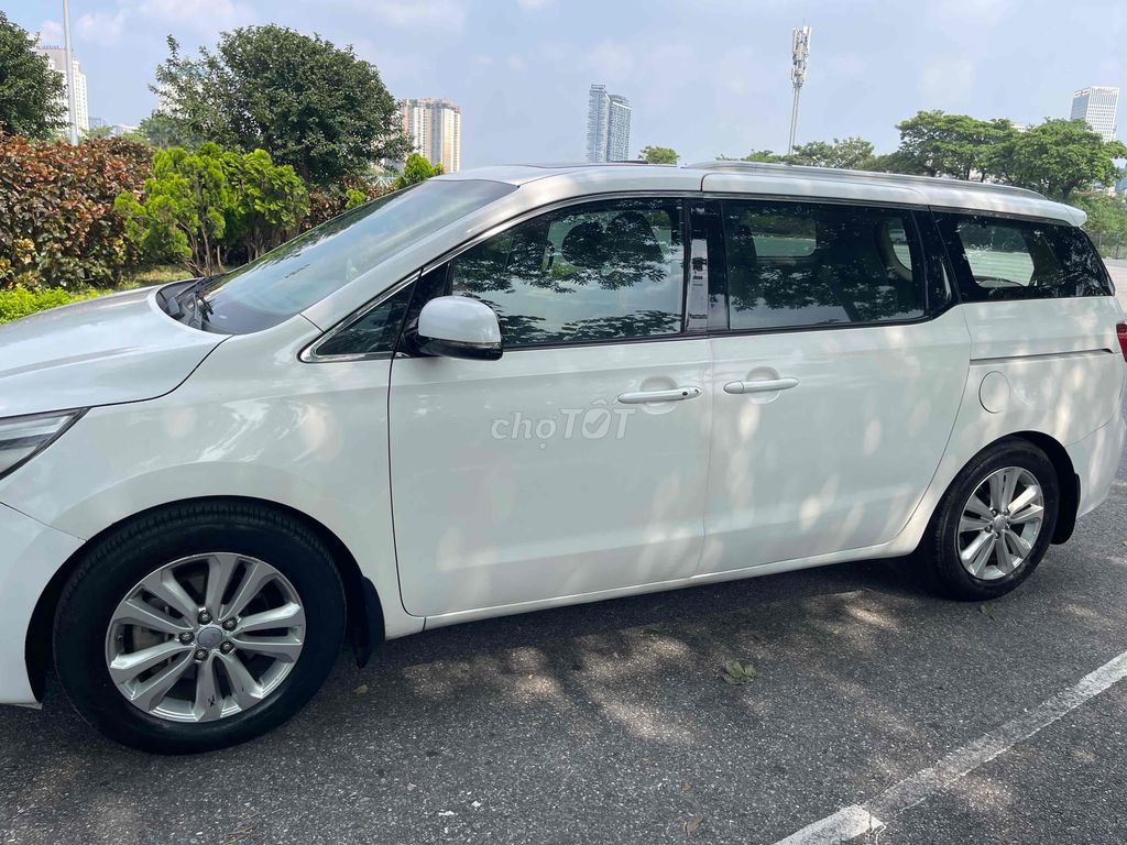 Kia Sedona 2016 3.3 chính chủ như hình. Mua bán Ô tô tại Quận Nam Từ Liêm Hà Nội được đăng bởi Quốc Toản hình 3