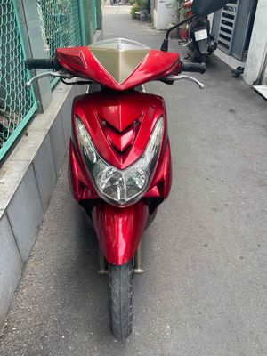 Xe máy Utimo màu Đỏ máy êm, giấy tờ đầy đủ