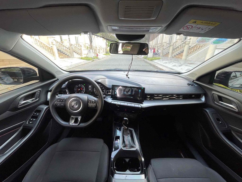 🚗 MG 5 STD - Sx: 2024  - Odo: 36.000km. Mua bán Ô tô tại Thành phố Thủ Đức Tp Hồ Chí Minh được đăng bởi LuxCars Siêu Thị Ô Tô Lướt Sài Gòn hình 6