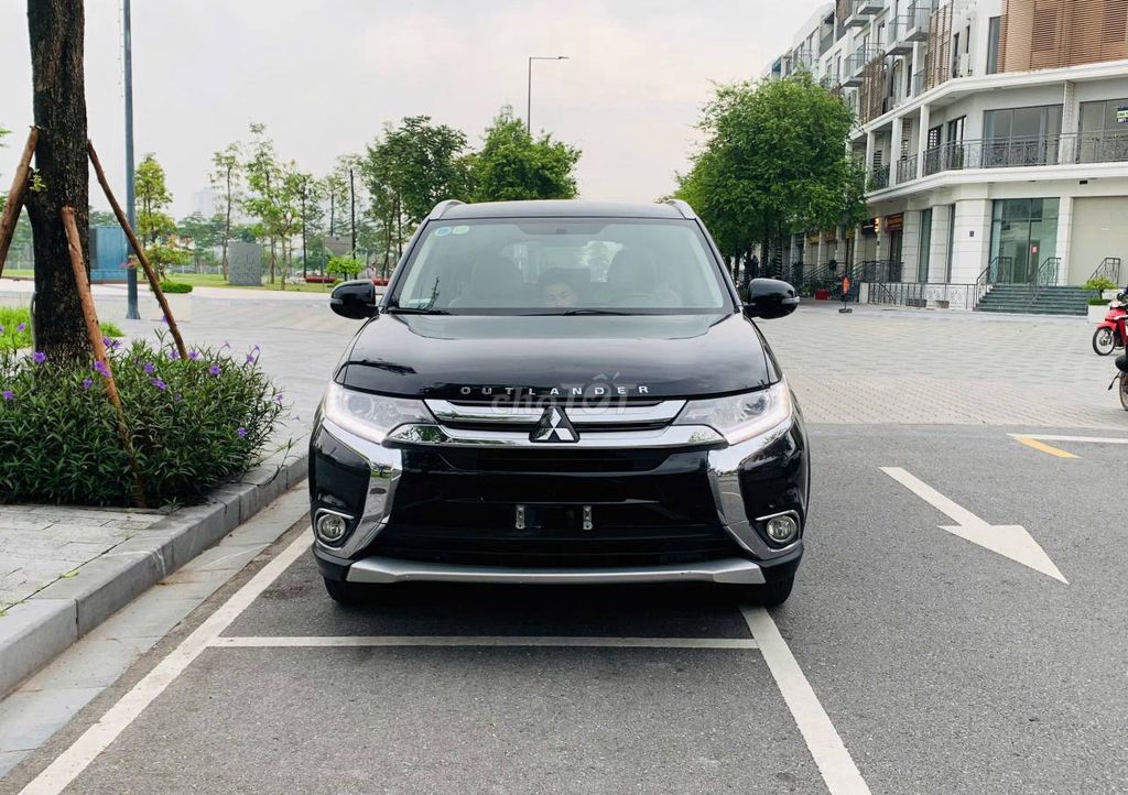 Mitsubishi Outlander 2018 2.0 CVT - 60000 km