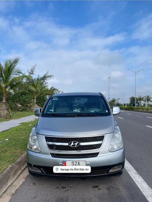 Hyundai Starex 2014 9 chỗ Bạc. Mua bán Ô tô tại Huyện Thăng Bình Quảng Nam được đăng bởi Hoang văn Đạt
