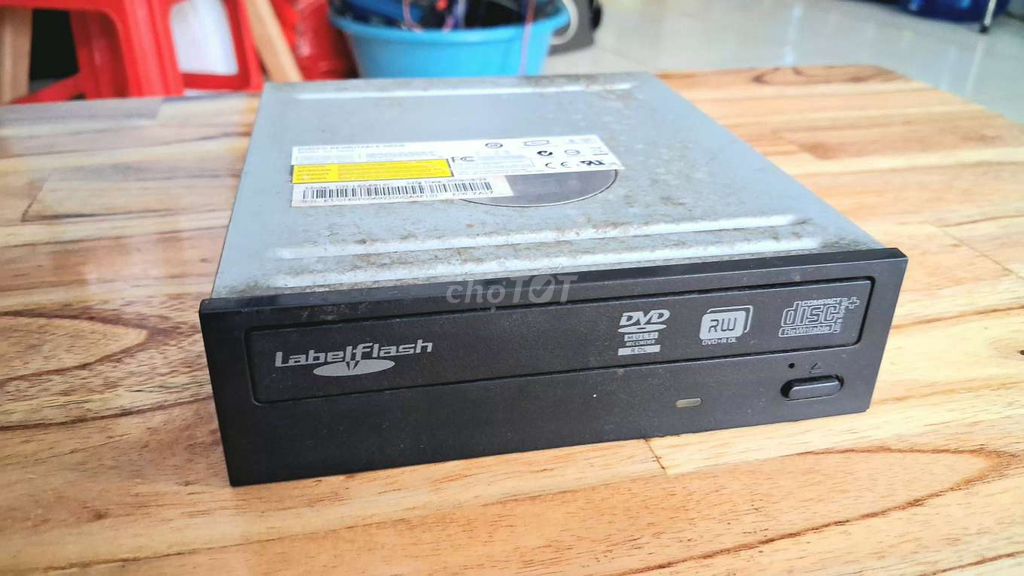 Ổ đĩa DVD RW Lite-On DH-16A6S Đen xám. Mua bán Linh kiện (RAM, Card...) tại Huyện Bình Chánh Tp Hồ Chí Minh được đăng bởi  CHỢ VẬN MAY  hình 1