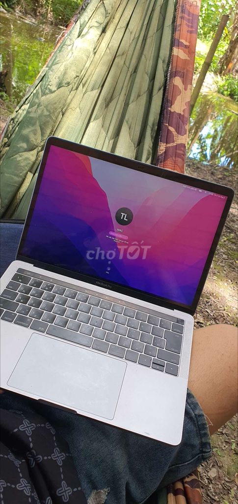 Bay nhanh em macpro 2016 có touchbar. Mua bán Laptop tại Huyện Long Hồ Vĩnh Long được đăng bởi Thành minh Lê hình 1