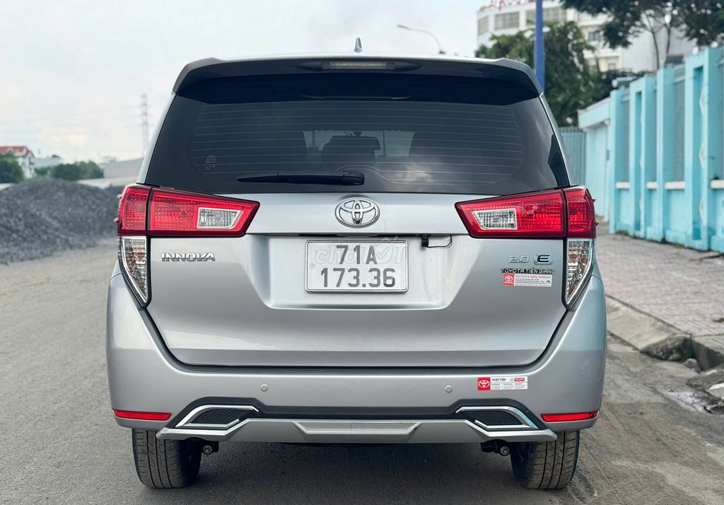 Innova 2.0E số sàn 2019 không kinh doanh 103.000km. Mua bán Ô tô tại Quận Gò Vấp Tp Hồ Chí Minh được đăng bởi Phan Trung Quân hình 8