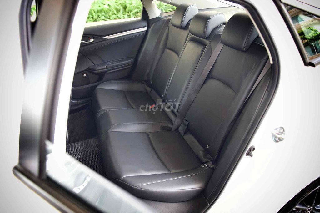 CIVIC G 2021 MỚI NHẤT VN- ODO: CHỈ 8.000KM, 1 CHỦ. Mua bán Ô tô tại Quận 10 Tp Hồ Chí Minh được đăng bởi PC Trương hình 19