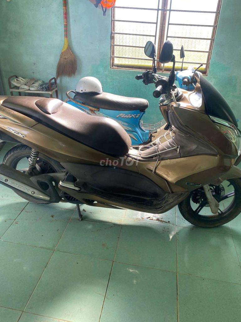 Honda PCX 2012 màu Nâu. Mua bán Xe máy tại Quận Ô Môn Cần Thơ được đăng bởi Cty an tinh phát dat hình 8