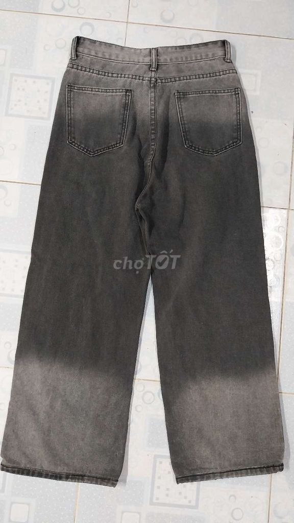 Quần jean Nữ Xám size L. Mua bán Quần áo tại Quận Liên Chiểu Đà Nẵng được đăng bởi HBT hình 1
