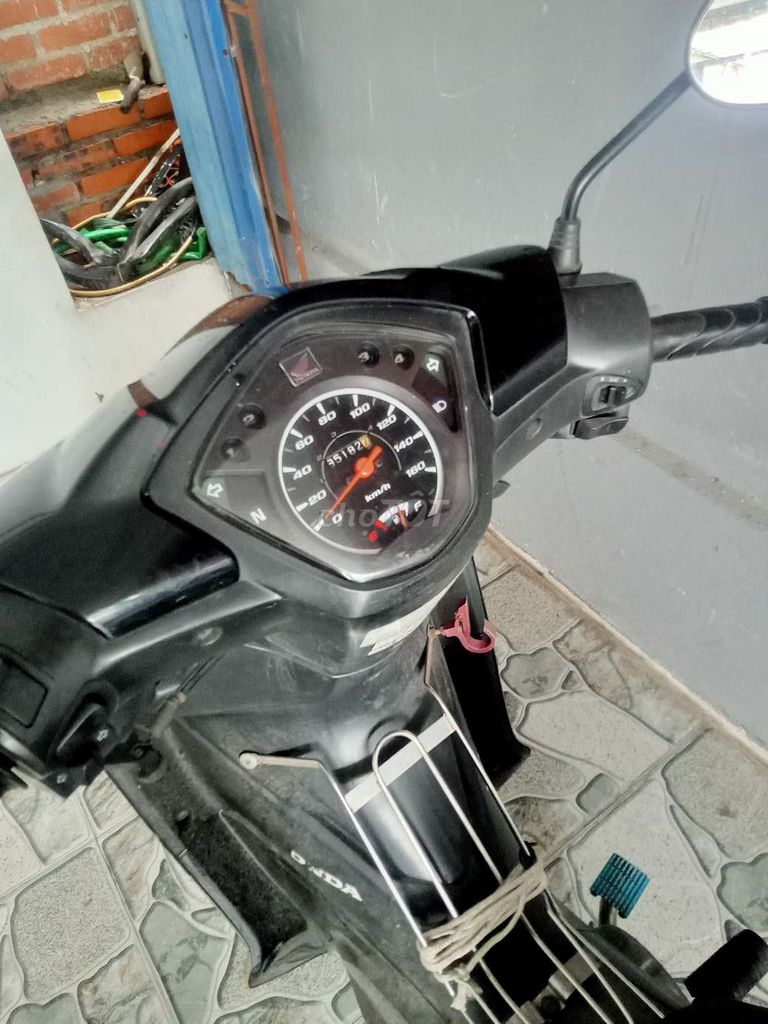 Thưa xe cần bán waves. Mua bán Xe máy tại Huyện Thuỷ Nguyên Hải Phòng được đăng bởi Xuân Trường 68 hình 3