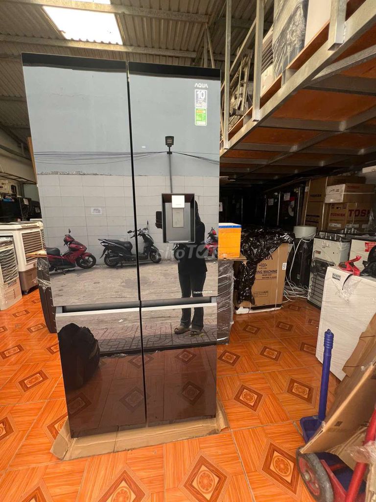 Tủ lạnh Aqua 529 lít Multi Door. Mua bán Tủ lạnh tại Quận Bình Thạnh Tp Hồ Chí Minh được đăng bởi ĐIỆN MÁY KHO CHÍNH HÃNG hình 1