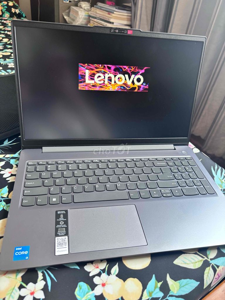 Lenovo Ideapad Slim 3 Xám Mới. Mua bán Laptop tại Quận Tân Bình Tp Hồ Chí Minh được đăng bởi ngh hình 1