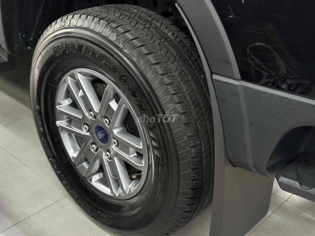 Ford Ranger 2024 XLS 2.0 4X4 AT - 20000 km | Lướt. Mua bán Ô tô tại Thành phố Đà Lạt Lâm Đồng được đăng bởi ĐỒNG MOTOR 2  cá nhân hình 7