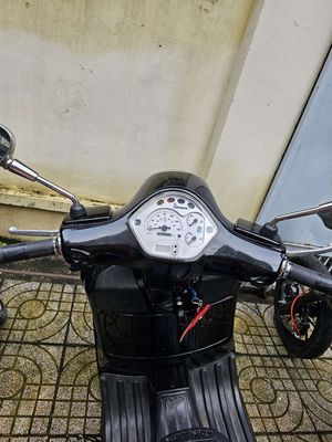 Bán xe Vespa Long Lanh quận 1. Mua bán Xe máy tại Quận 1 Tp Hồ Chí Minh được đăng bởi Tửu Tiên.