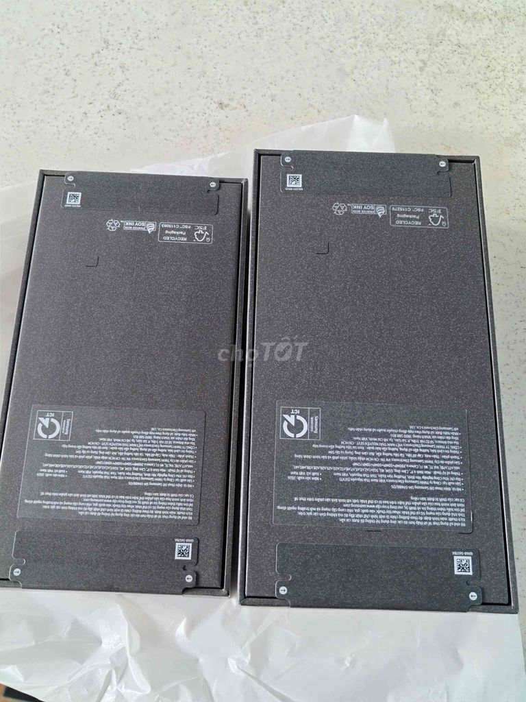 Samsung S26 Ultra 256GB Trắng Mới TGDĐ new seal. Mua bán Điện thoại tại Quận 3 Tp Hồ Chí Minh được đăng bởi BENT P hình 1