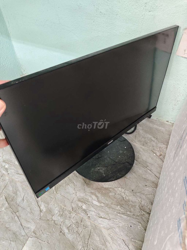 Màn hình Philips 19 inch Đen Hỏng. Mua bán Phụ kiện (Màn hình, Chuột...) tại Quận Sơn Trà Đà Nẵng được đăng bởi LoveStore PC hình 1