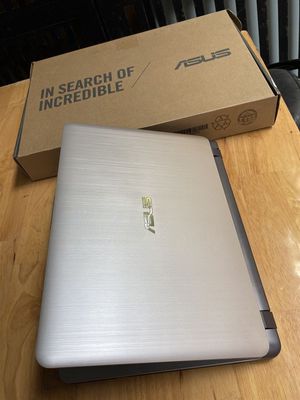 Thanh lý xác laptop Asus core I3 bên mỹ