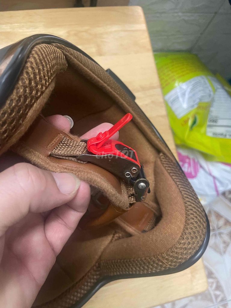 mũ xe hacllaydavitsan. Mua bán Phụ tùng xe tại Quận Thanh Xuân Hà Nội được đăng bởi Tuấn  hình 5